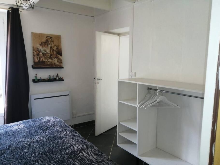 Jolie Maison En Pierre Proche Centre-Ville 瑟堡 外观 照片